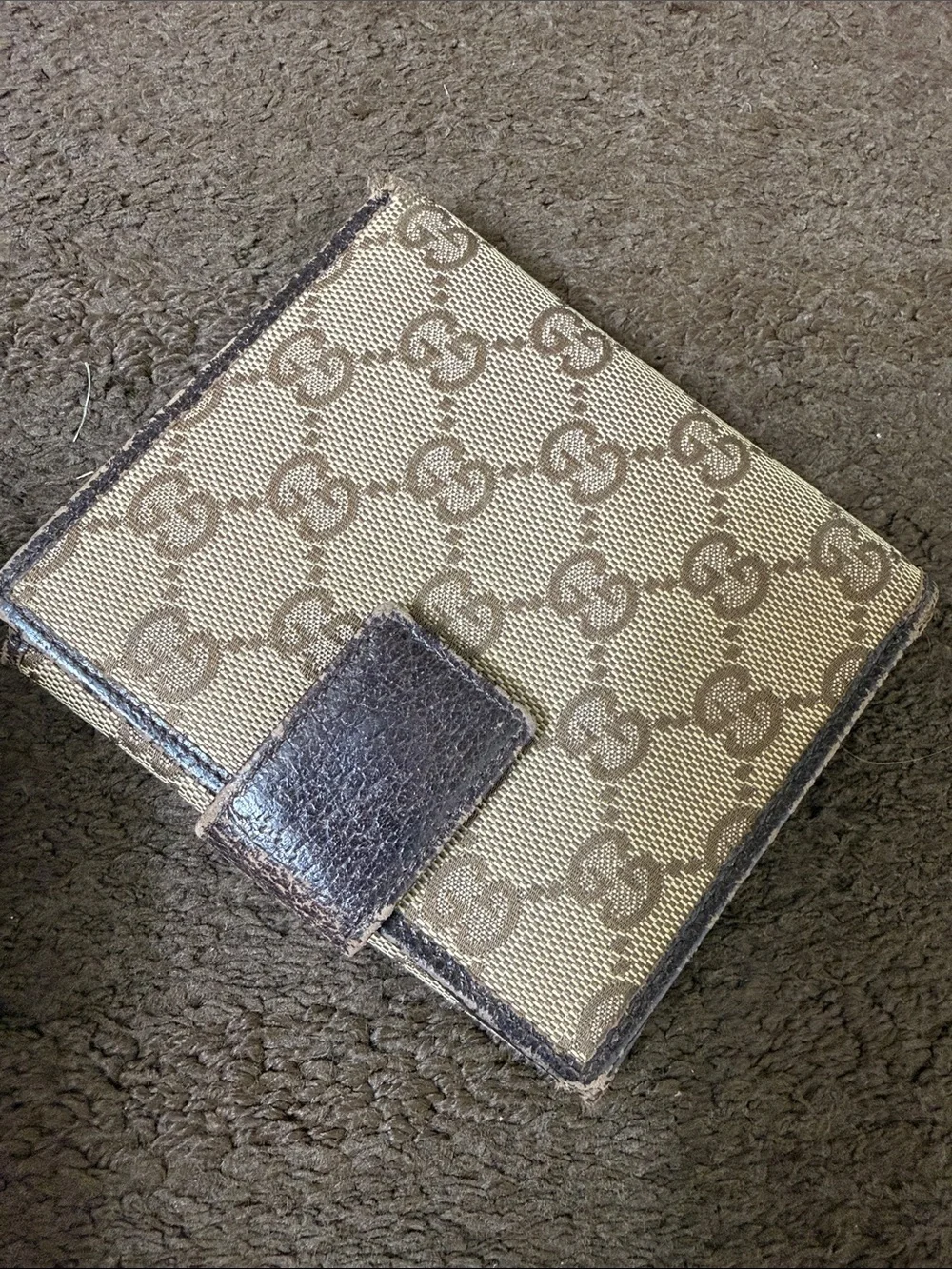 Authentic Gucci Brown & Beige GG Canvas Bifold Wallet with Metal Plate